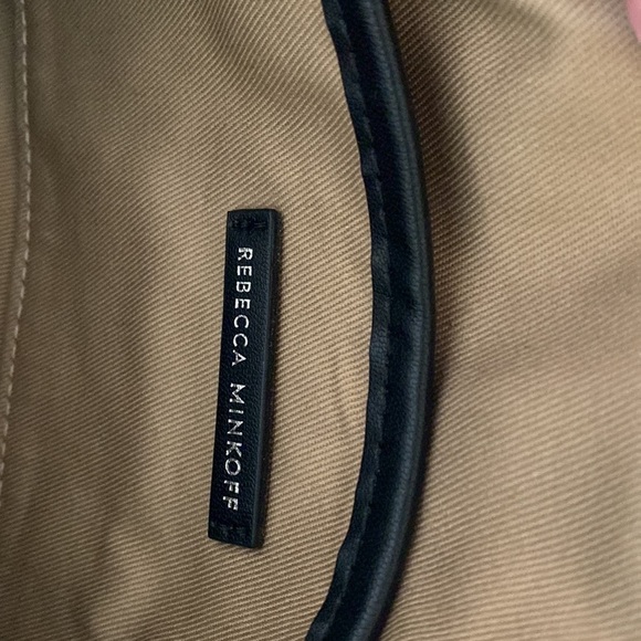 Rebecca Minkoff crossbody bag in a beautiful brown leather, silver chain - Picture 4 of 7